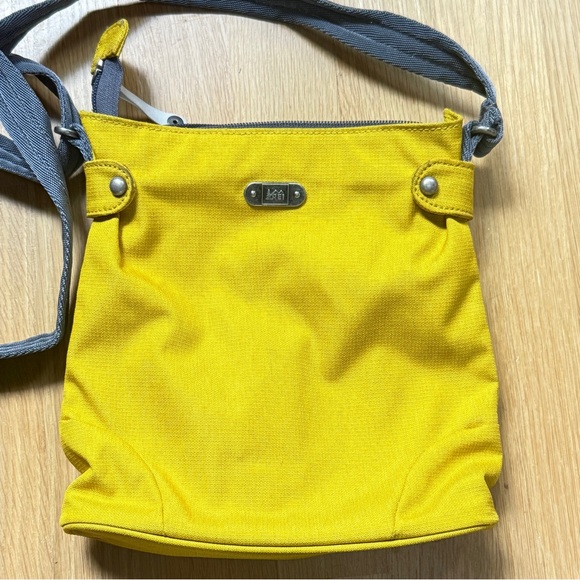 REI Fabric Crossbody Bag - Picture 2 of 11